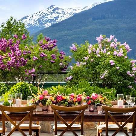 Fairmont Chateau Уислър Екстериор снимка