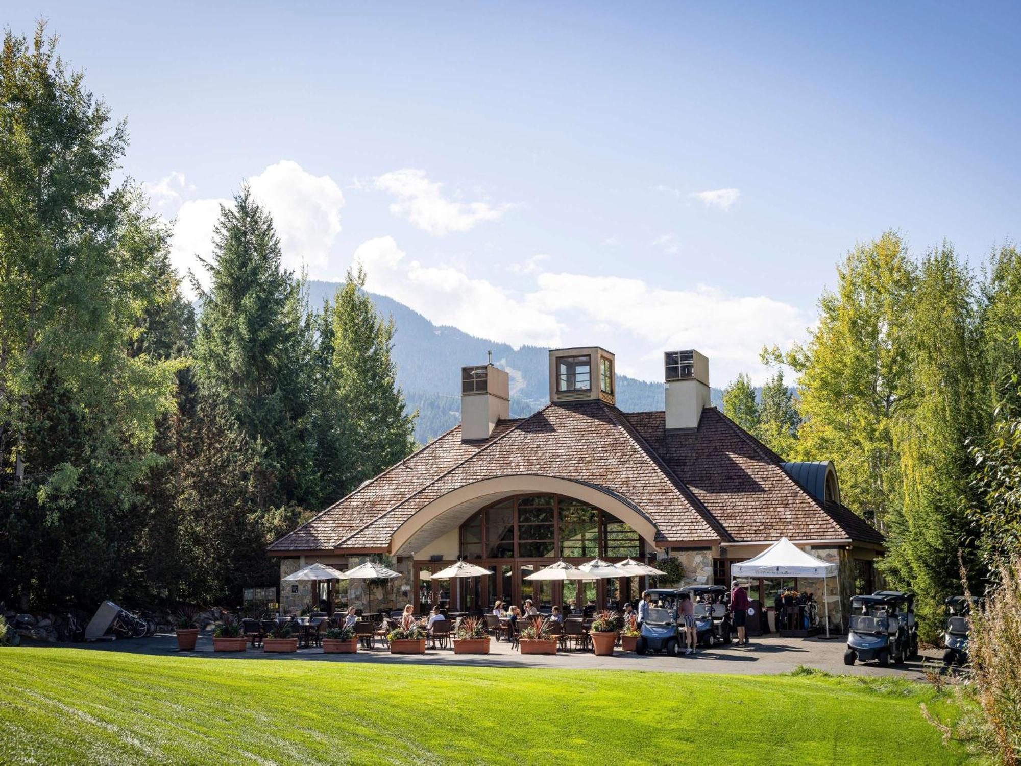Fairmont Chateau Уислър Екстериор снимка